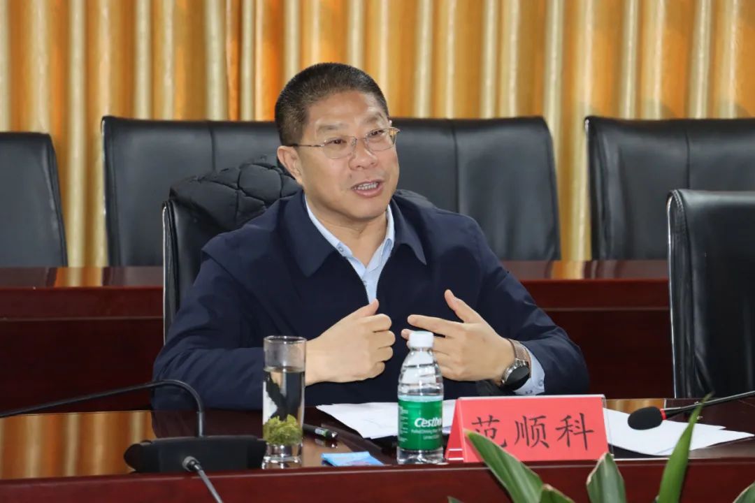 中国有色金属工业协会党委副书记范顺科一行莅临耀世铝业调研