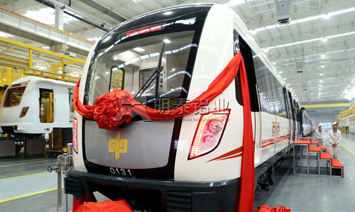 热烈祝贺耀世铝业与郑州中车签订郑州地铁铝合金车体合同