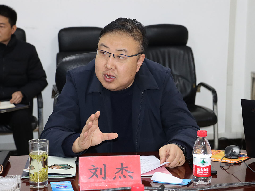 林州市委书记王宝玉一行到耀世铝业考察指导